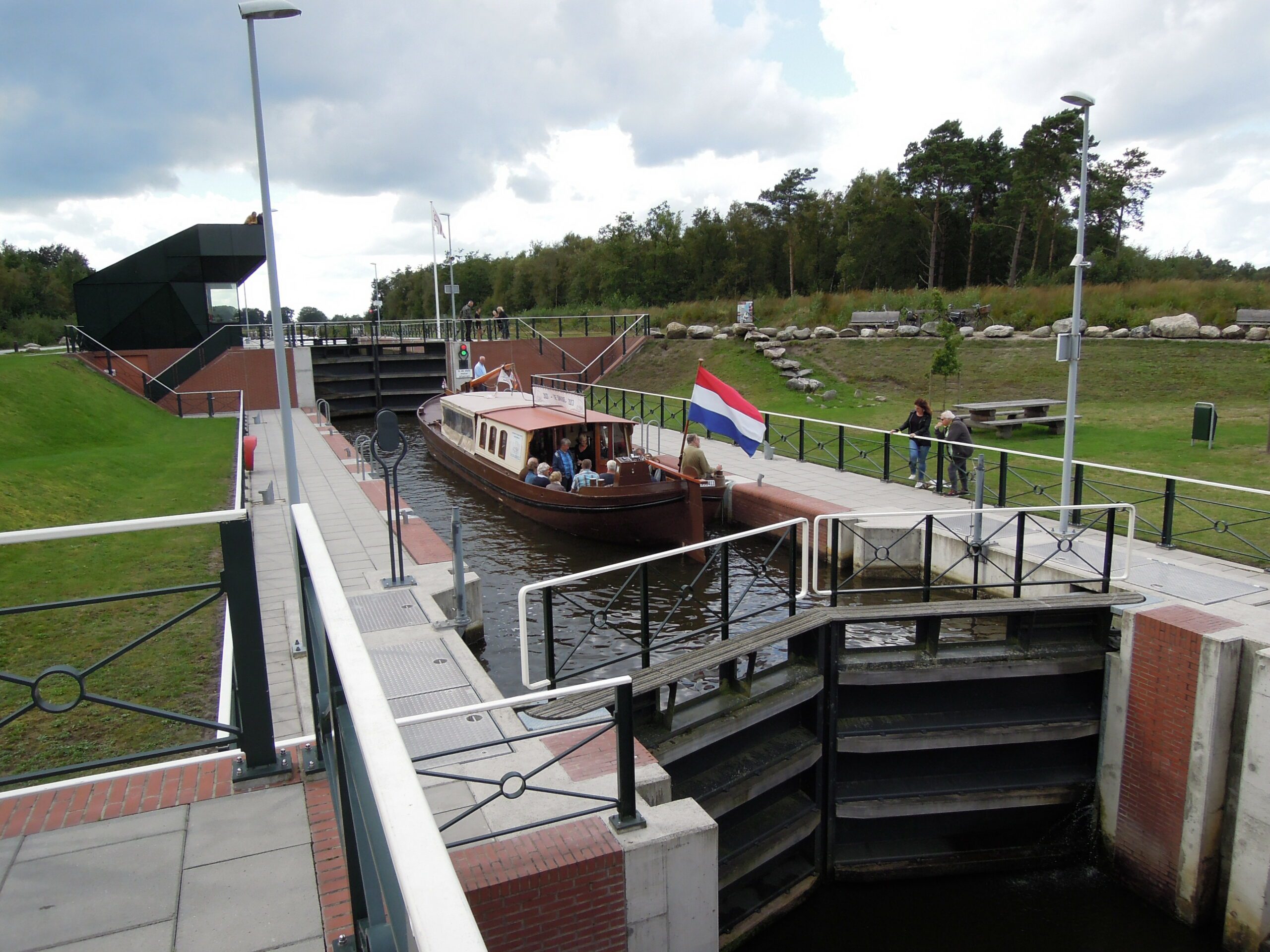 K18 F3 Koppelsluis Koning W-A kanaal (veenvaart)