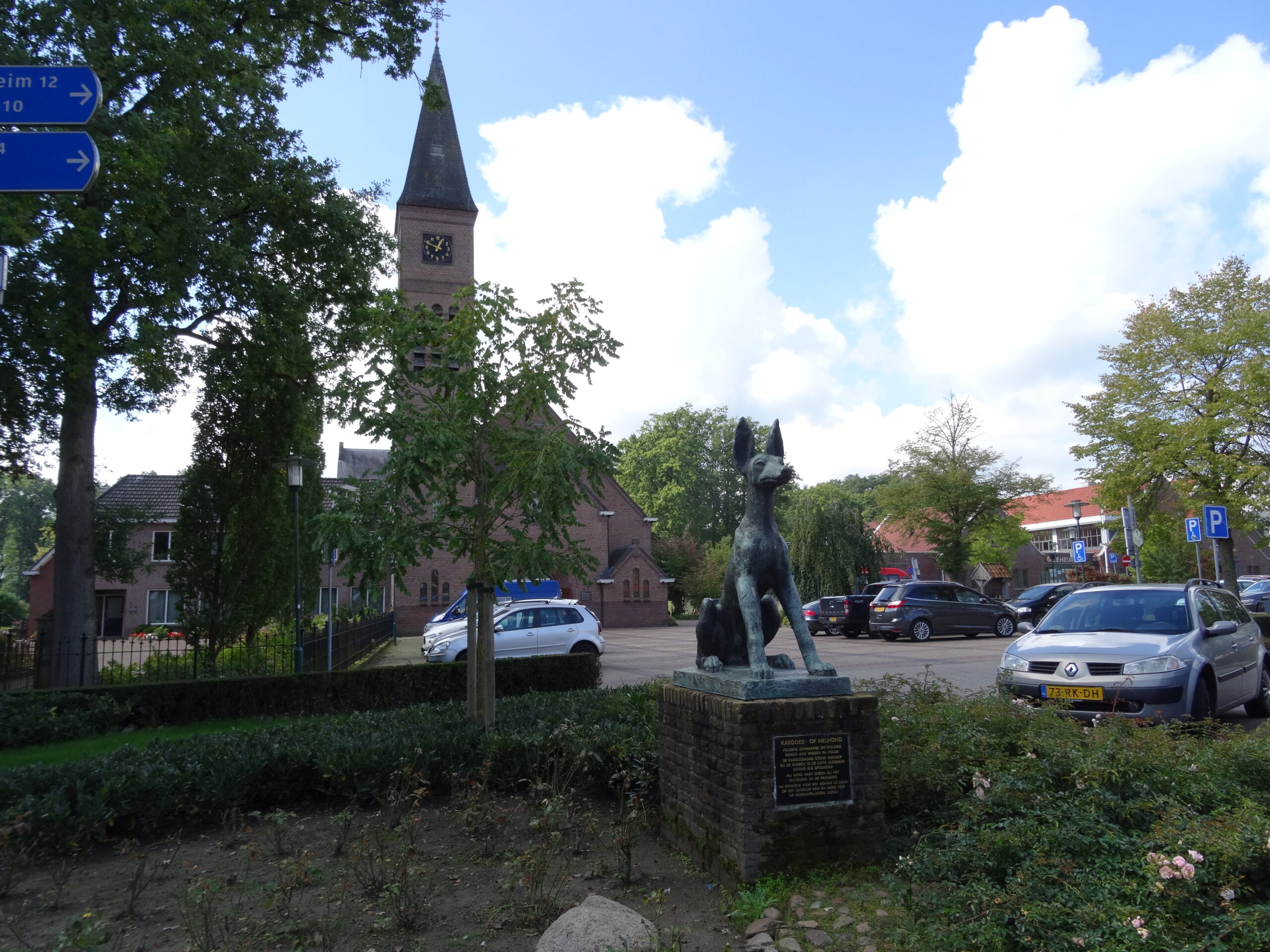 K33_De Lutte_kerk en helhond 2